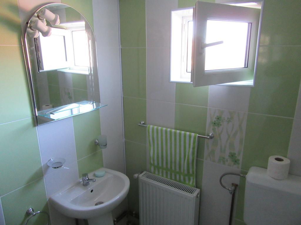 Casa Elena Vendégház Törcsvár Szoba fotó
